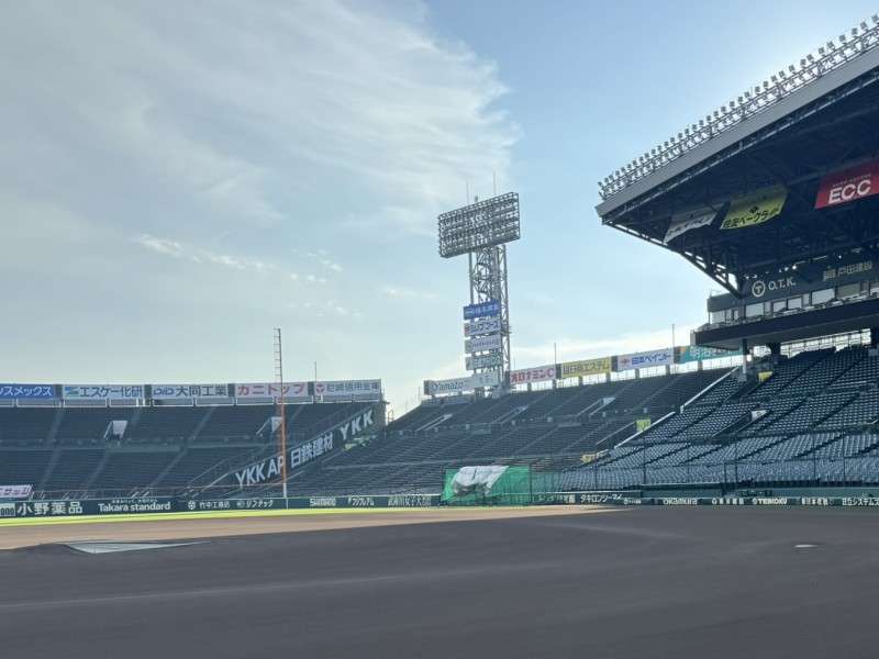 マウンドとホームベース